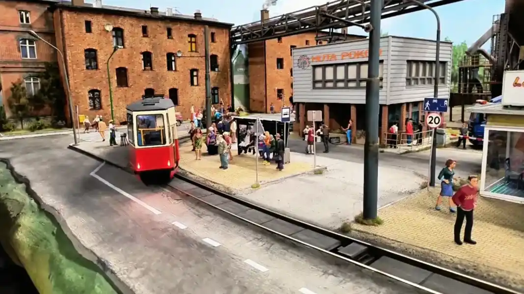 Kolejkowo Gliwice przystanek tramwajowy i Huta Pokoj