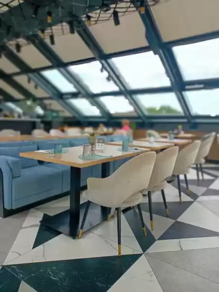 restauracja level5 w sianozetach