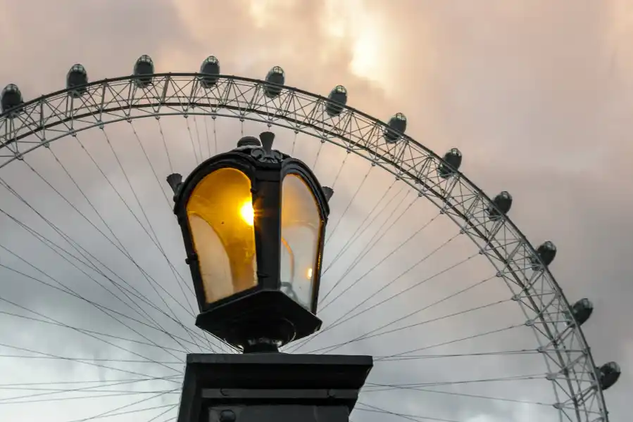 latarnia london eye zachod slonca south bank