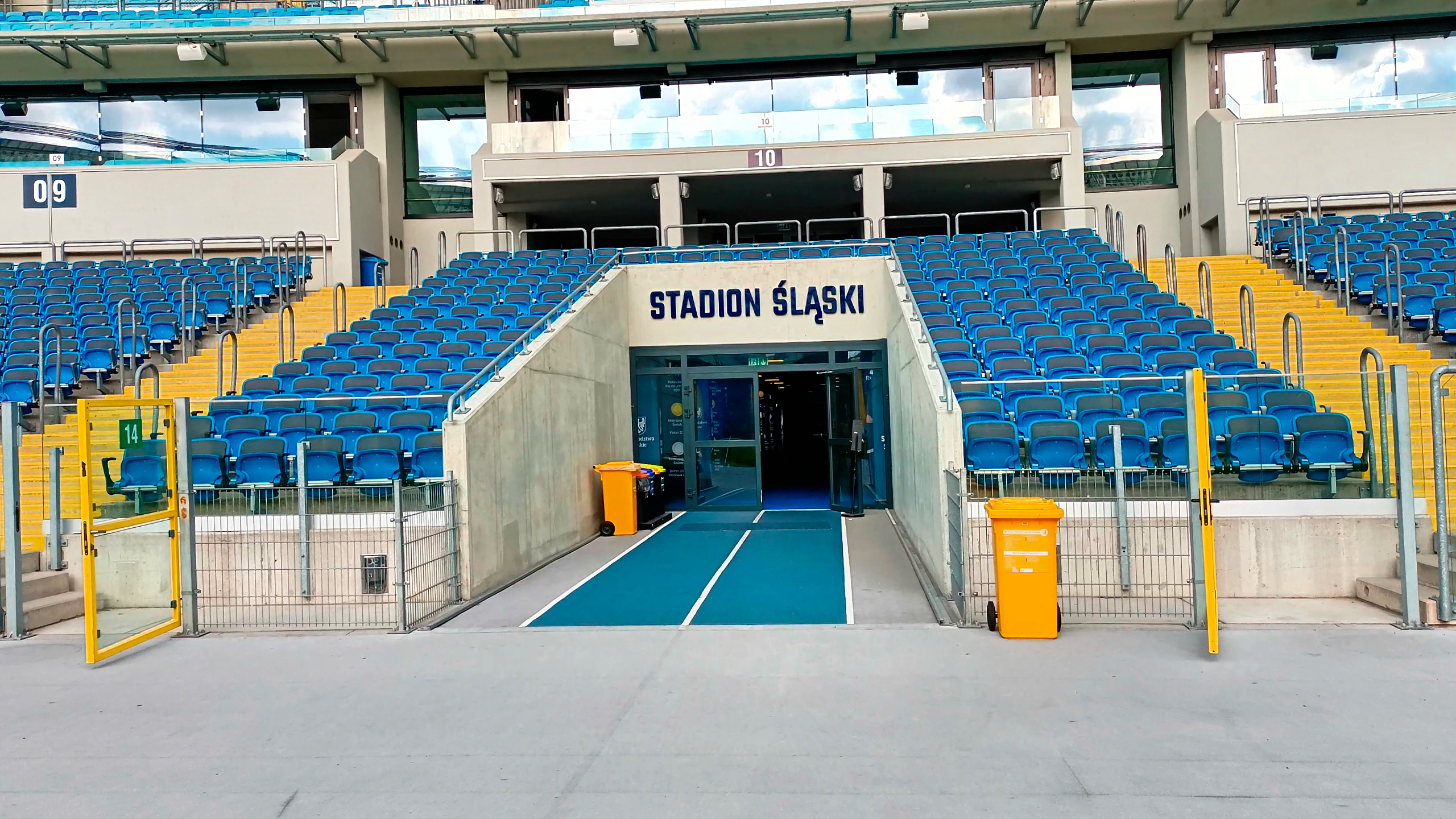 Tunel na murawę Stadionu Śląskiego Tunel na murawę Stadionu Śląskiego