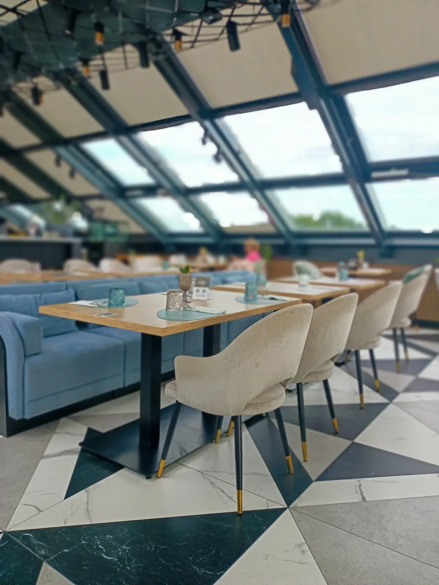 restauracja level5 w sianozetach